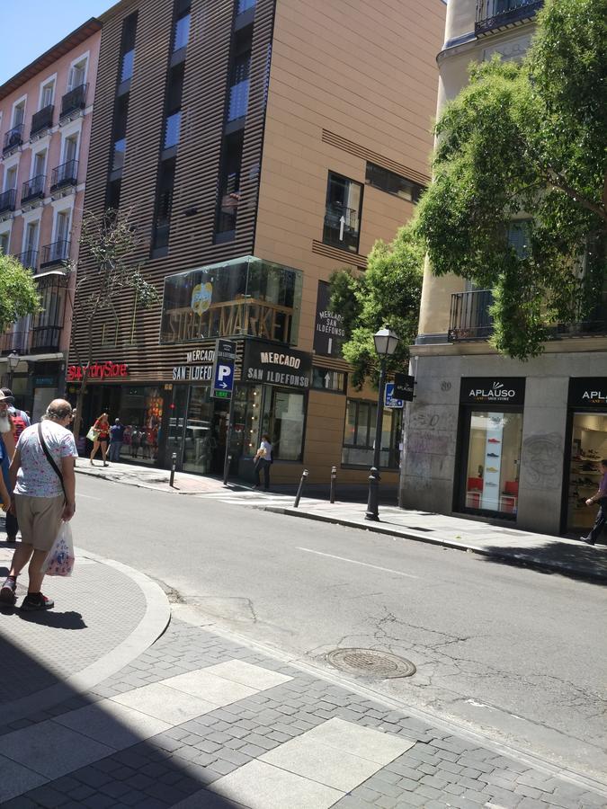 Pension Dominguez Madrid Eksteriør billede